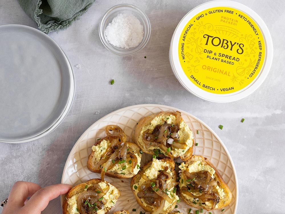 How to make Caramelized Onion Crostini with Toby’s Plant Based Dip & Spread
