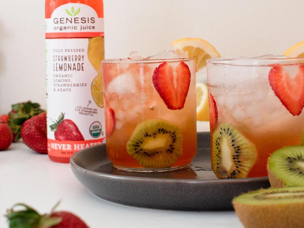 How to make Strawberry Kiwi Mocktails