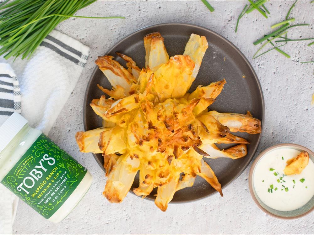 How to make Crispy Blooming Onion with Jalapeño Ranch Dressing
