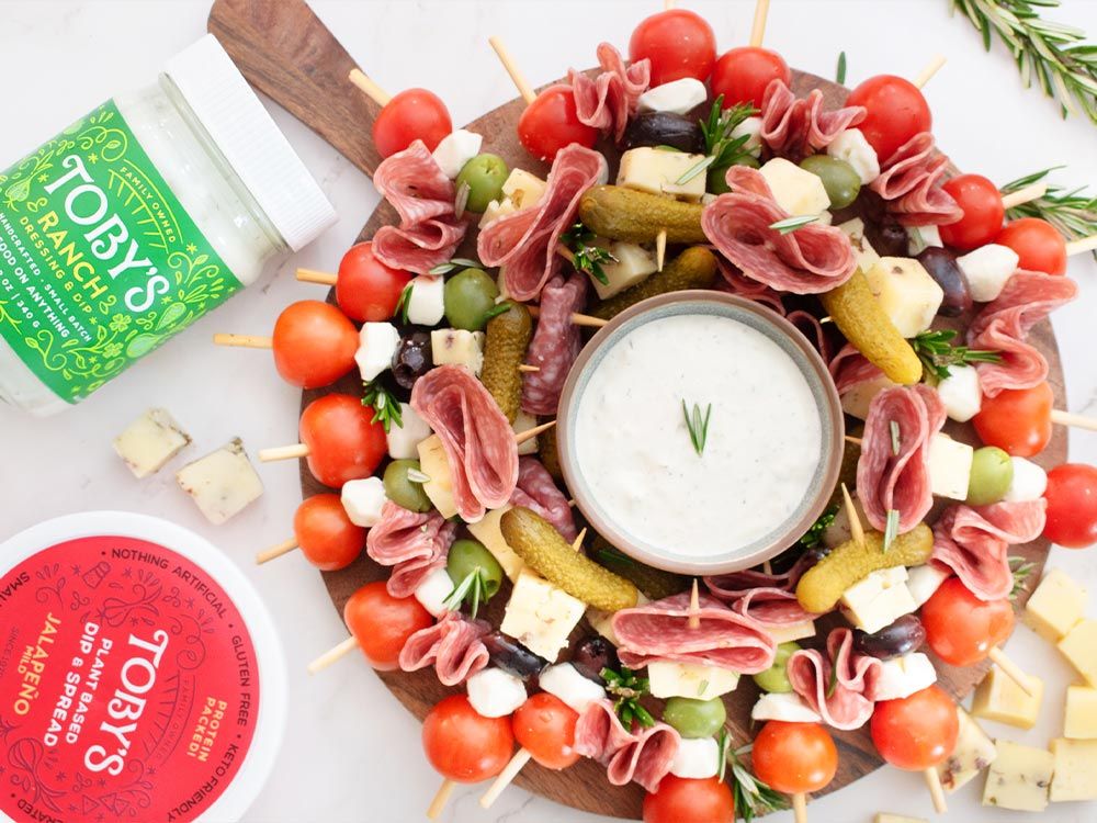 How to make Holiday Wreath Charcuterie Board with Ranch Dressing