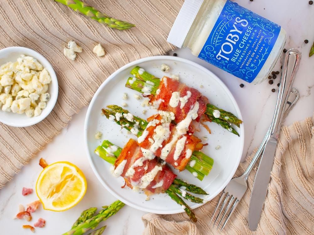 How to make Bacon Wrapped Asparagus with Blue Cheese Dressing