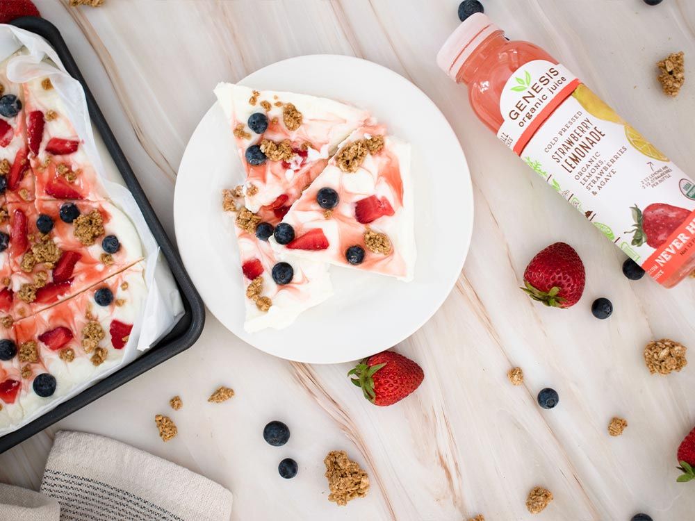 How to make Frozen Yogurt Bark with Strawberries and Blueberries