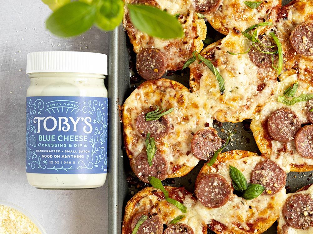 How to make Mini Pizza Bagels with Blue Cheese Dressing & Dip