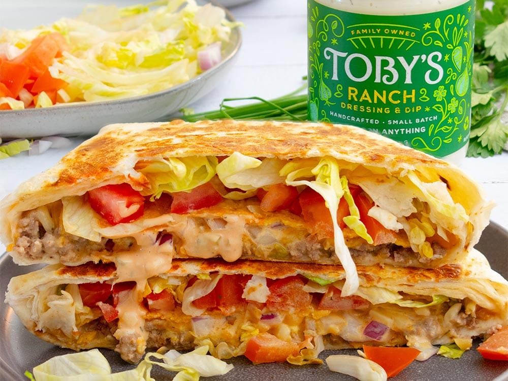 How to make Cheeseburger Crunchwrap with Ranch Dressing & Dip