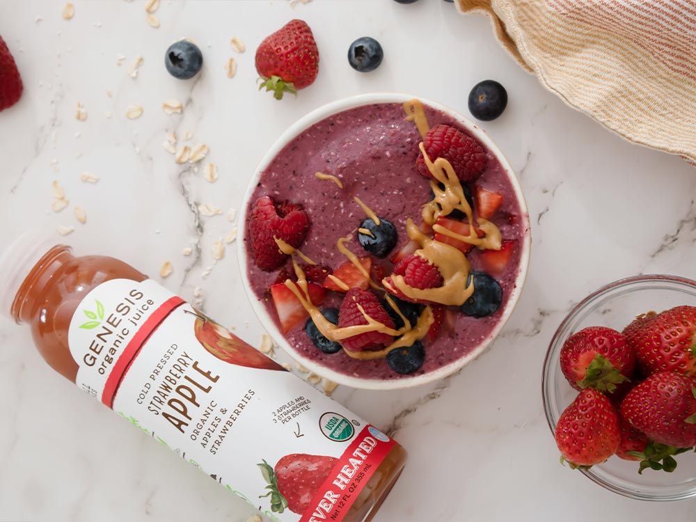 How to make PB & J Smoothie with Strawberry Apple Juice