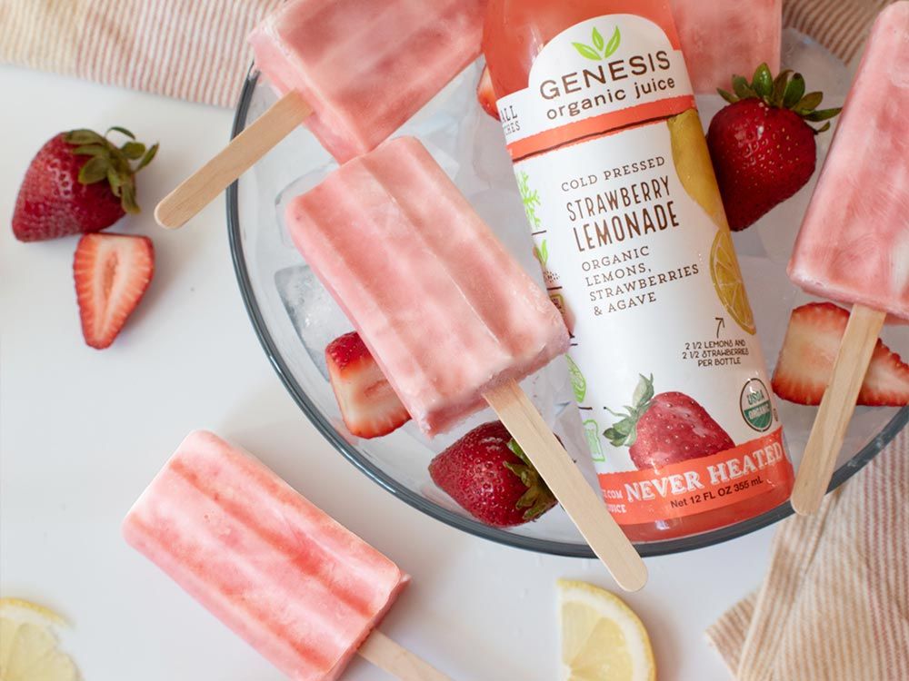 How to make Creamy Strawberry Lemonade Popsicles
